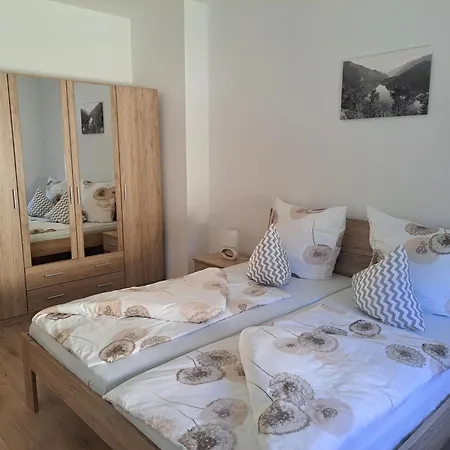 Carolagruen * Auerbach (Vogtland)